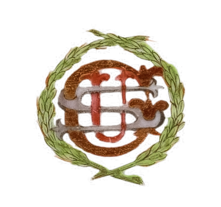 圖為清末廣彩“USG”花鳥人物紋小碟細(xì)節(jié)圖，盤心為字母“USG”，代表美國(guó)總統(tǒng)格蘭特。1868年，美國(guó)皮斯卡塔韋號(hào)（Piscataqua） 船長(zhǎng)阿門（Captain Ammen）在廣州定制一套餐具送給格蘭特將軍夫婦。1869年，當(dāng)這套餐具抵達(dá)美國(guó)時(shí)，尤利塞斯·S·格蘭特已就任第18任美國(guó)總統(tǒng)。（來源：廣州十三行博物館）